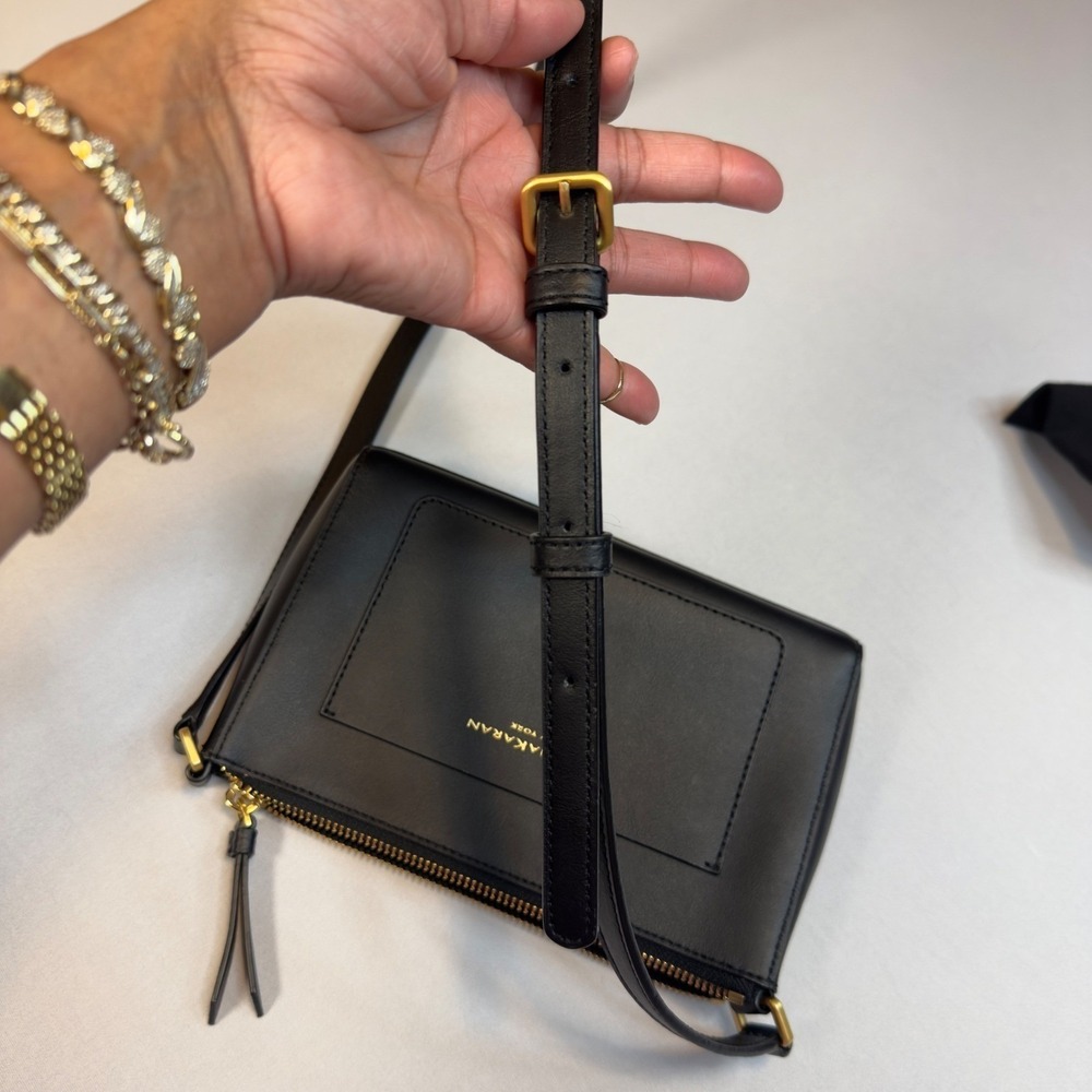 Donna Karan New York Karla Leather Crossbody Bag Gold Hardware Minimalist Purse - Picture 8 of 10